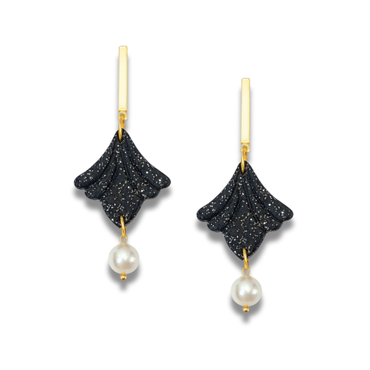 Glitter Black Ginkgo Petal Earrings with Freshwater Pearl – Elegant Collection