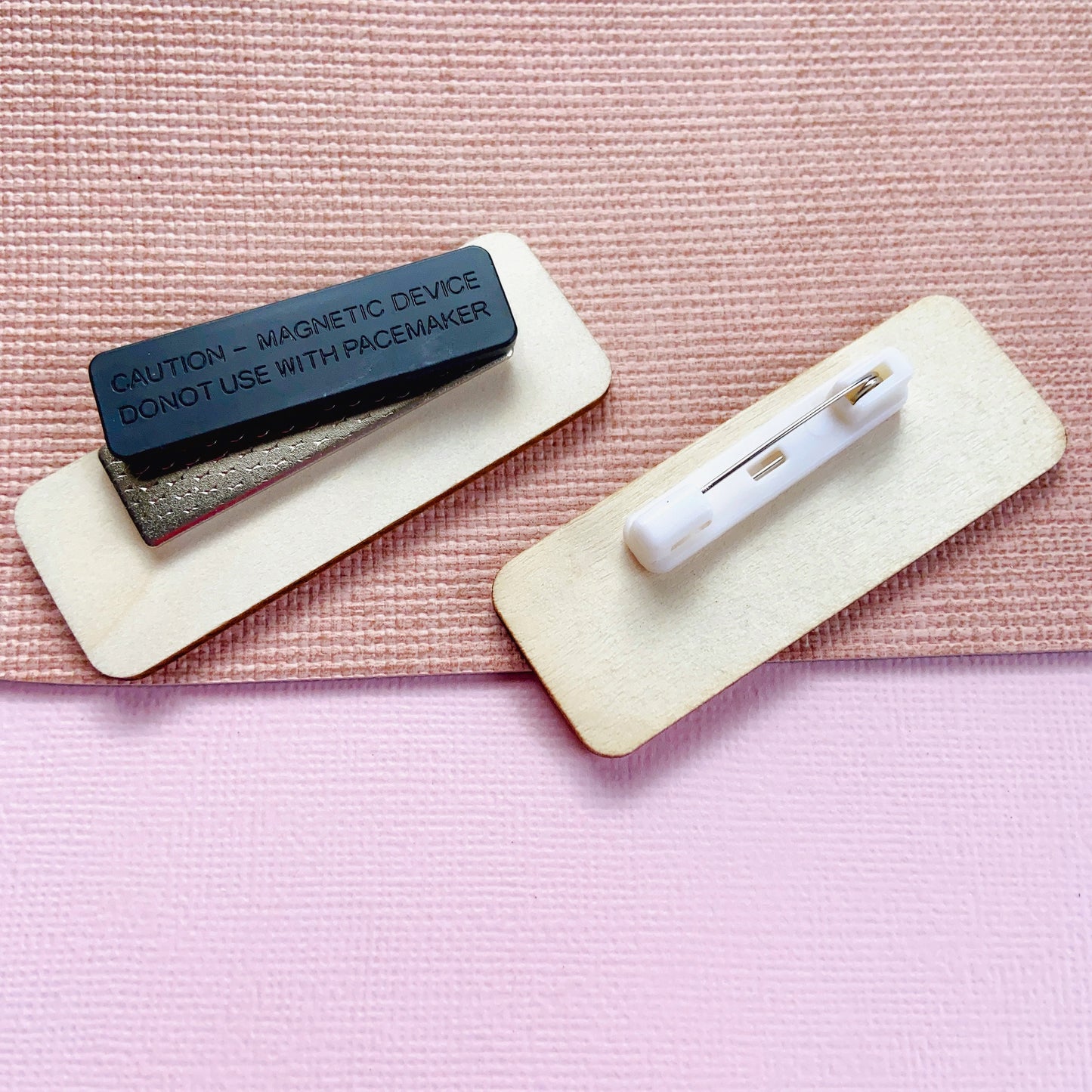 Personalized Daisy Name Badge – Custom Wooden Name Tag for Nurses, Teachers & Staff