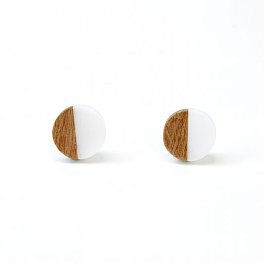 White Hypoallergenic Wood and Acrylic 2-Tones Earring Studs