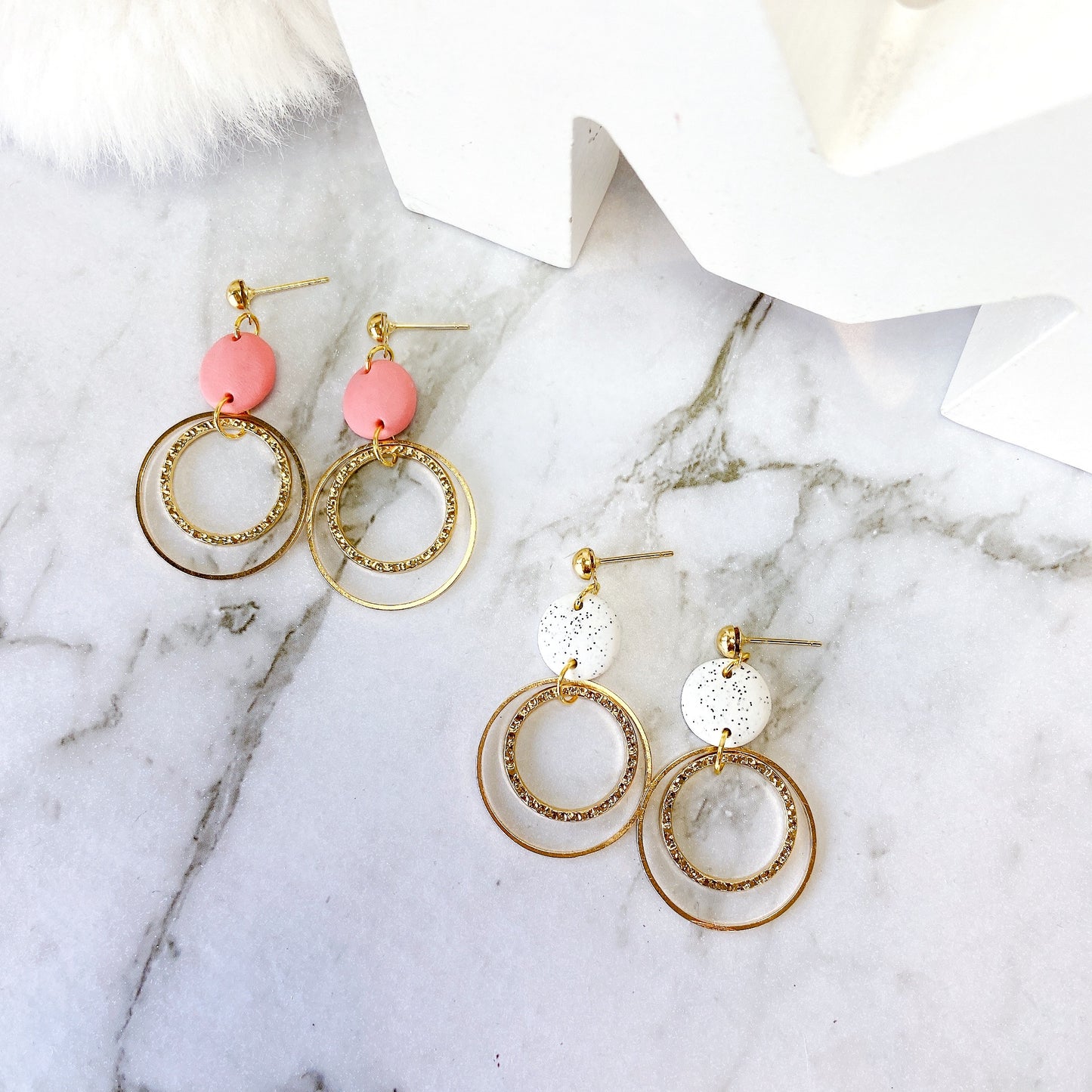 Speckled White Dual Ring Dangle Earrings – Minimal Luxe Collection