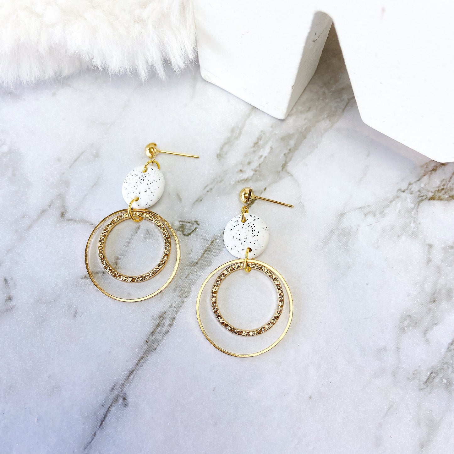 Speckled White Dual Ring Dangle Earrings – Minimal Luxe Collection