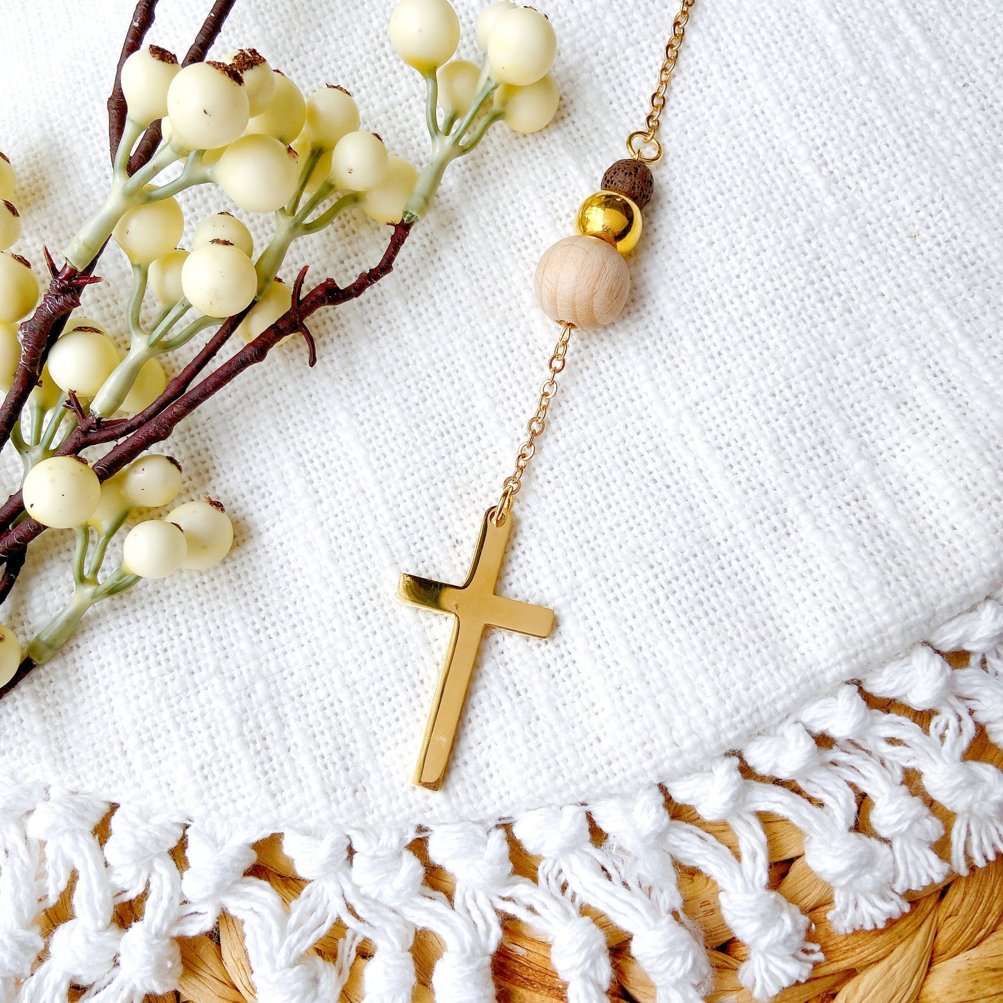 Shining Silver / Golden Cross Pendant Essential Oil Car Hanging Charm