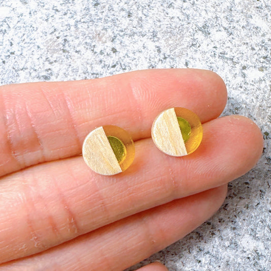 Clear Yellow Hypoallergenic Wood and Acrylic 2-Tones Earring Studs