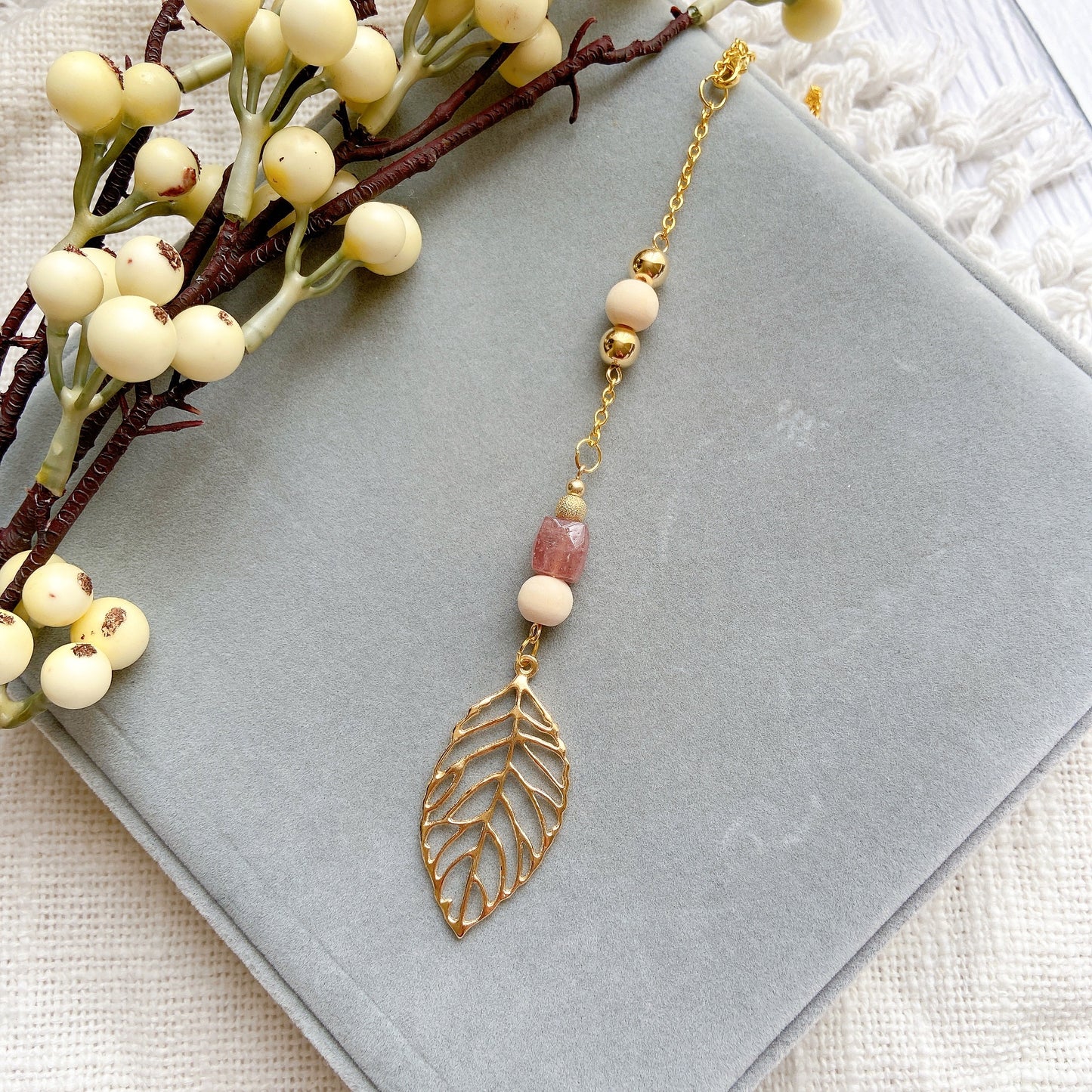 Natural Stone Bible Message with Gold Leaf Essential Oil Car Hanging Charm