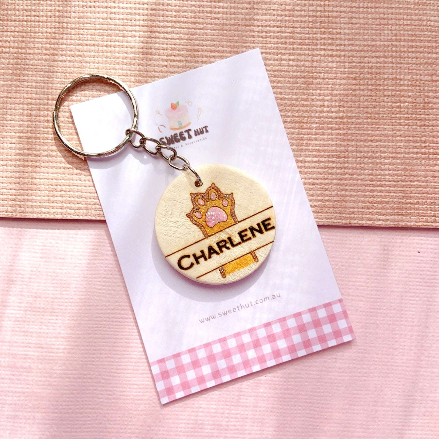 Personalized Paw Print Keychain with Custom Name Engraving