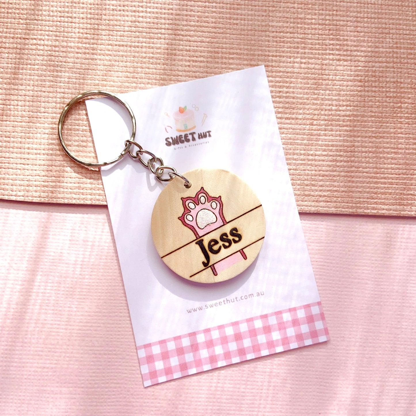 Personalized Paw Print Keychain with Custom Name Engraving