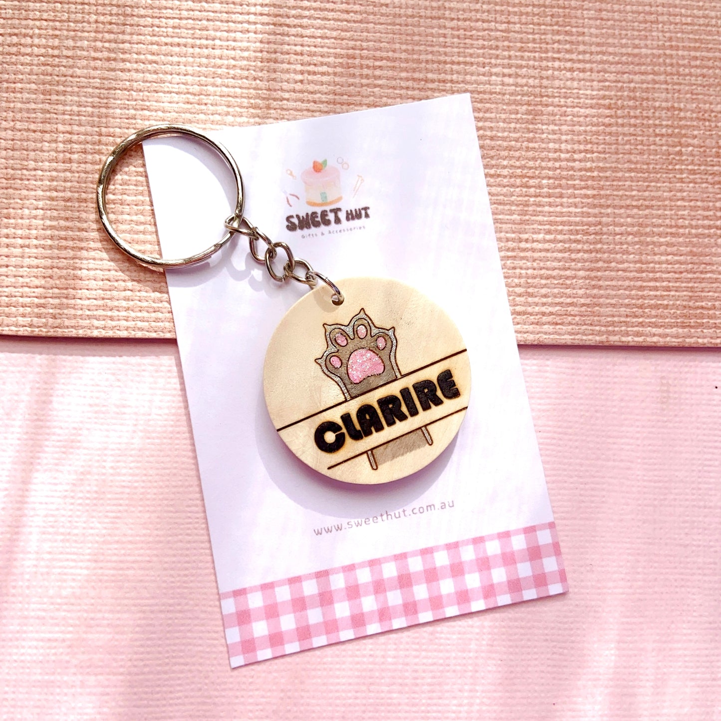 Personalized Paw Print Keychain with Custom Name Engraving