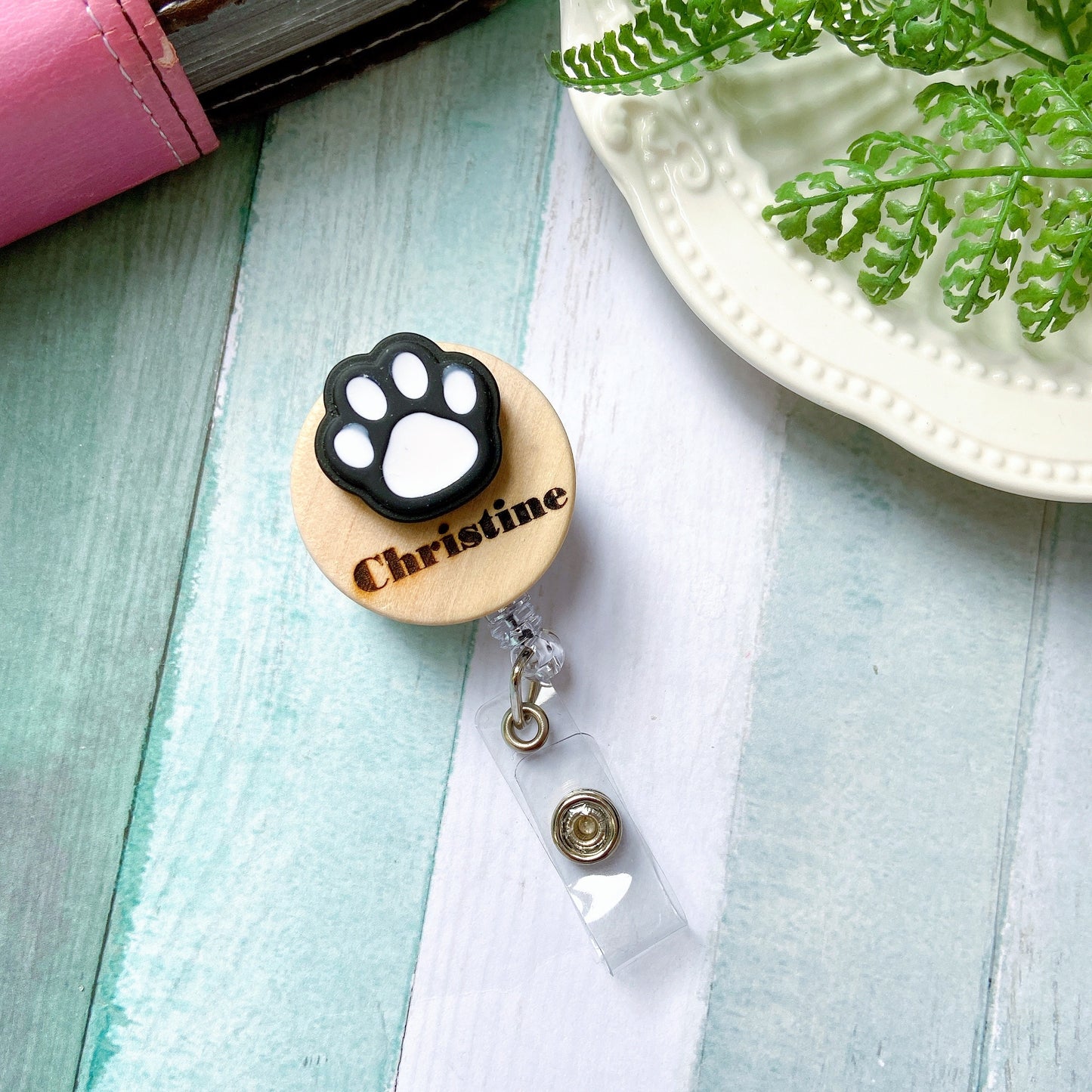 3D Brown Paw Personalized Name Badge Reel