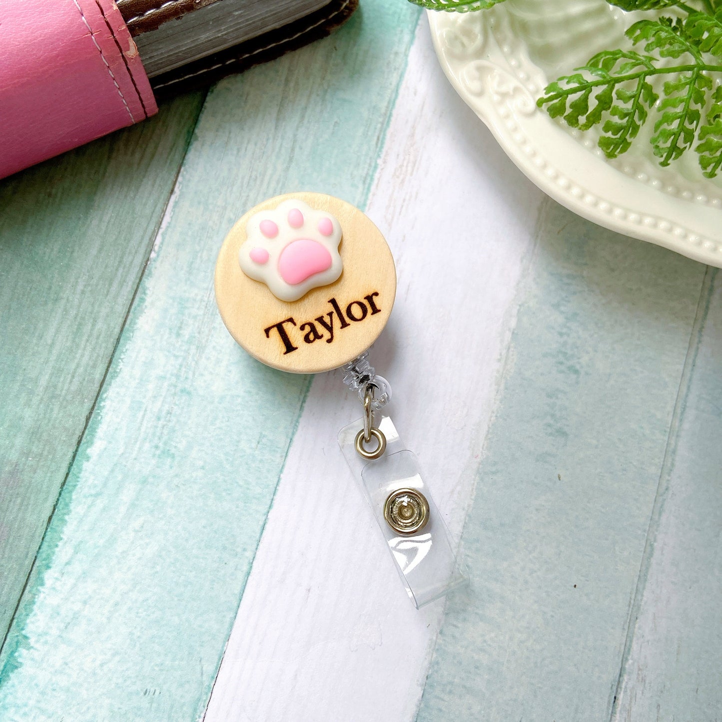 3D Brown Paw Personalized Name Badge Reel