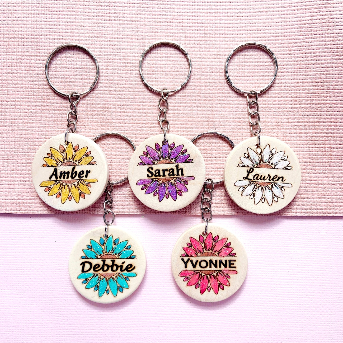 Personalized Flower Keychain with Glitter Petals & Name Engraving