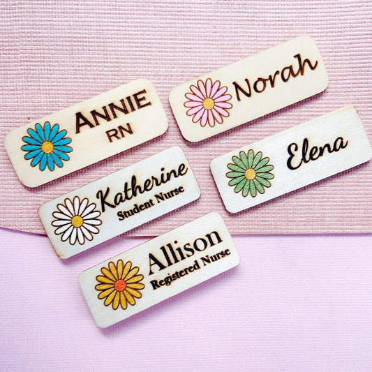 Personalized Daisy Name Badge – Custom Wooden Name Tag for Nurses, Teachers & Staff